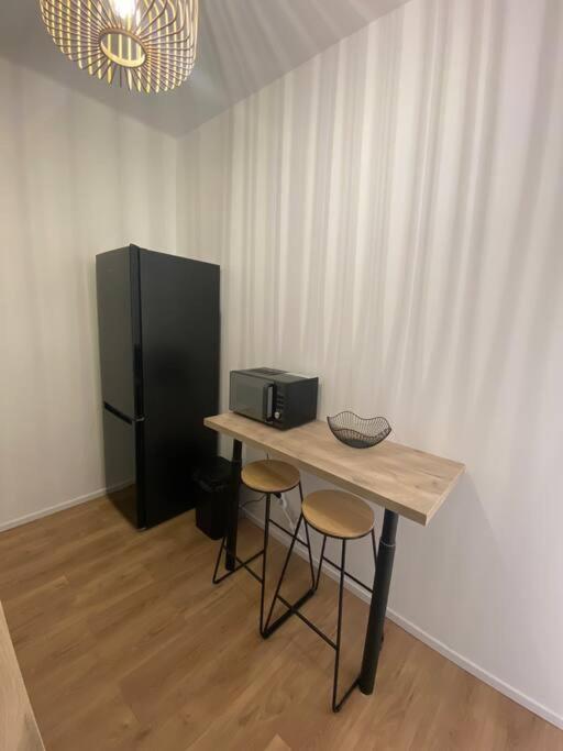 Corte Magnifique T2 45M2 Neuf 5 Personnes Place St Marcel Hyper Centre Wifi Lave Linge Tv Bagian luar foto